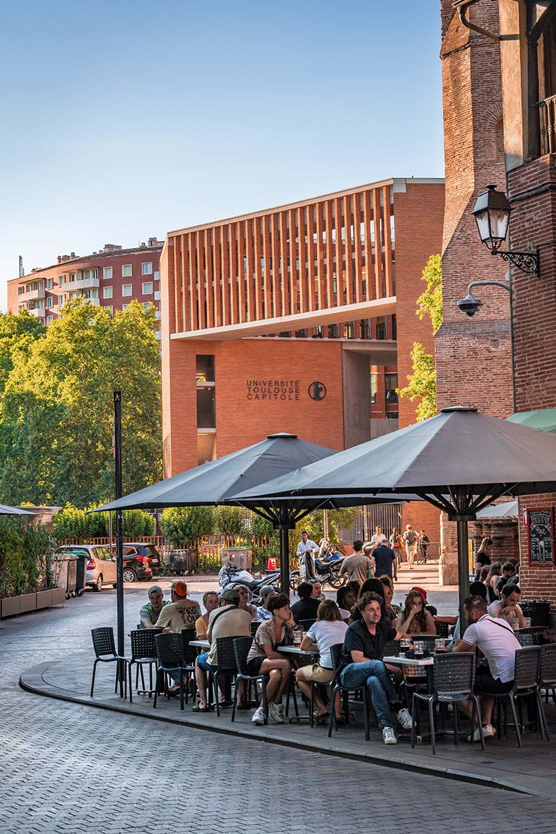 Terrasse place Saint-Pierre